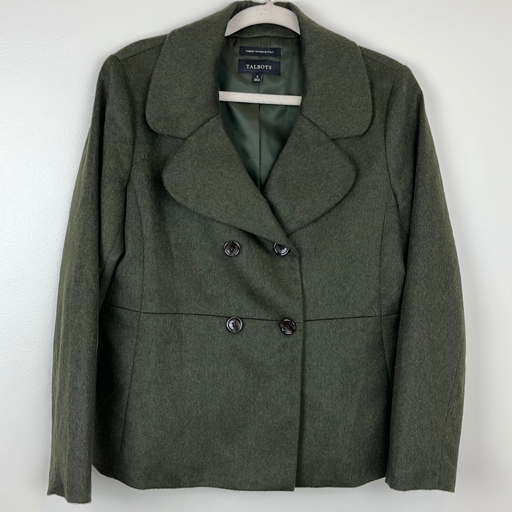 Talbots Women’s Green Italian Woven Wool Pea Coat. Size 4